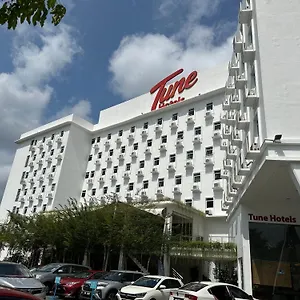 https://tune-hotel-danga-bay.johorbahruhotels.net